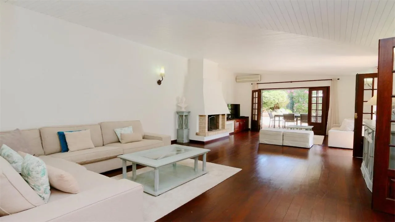 Villa Lynx: Marina-Side Retreat for 8 Vilamoura 0*,
