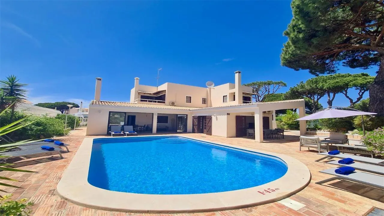 Holiday home Villa Lynx: Marina-Side Retreat for 8 Vilamoura Portugal