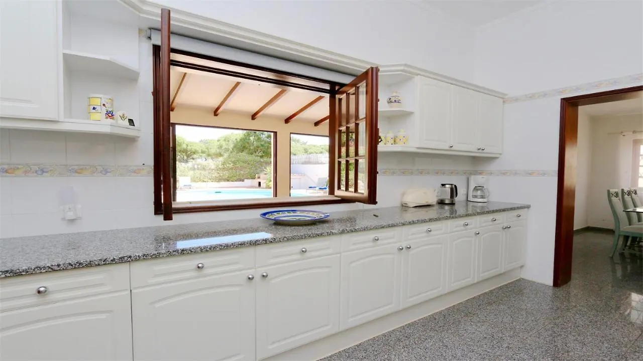 Holiday home Villa Lynx: Marina-Side Retreat for 8 Vilamoura Portugal