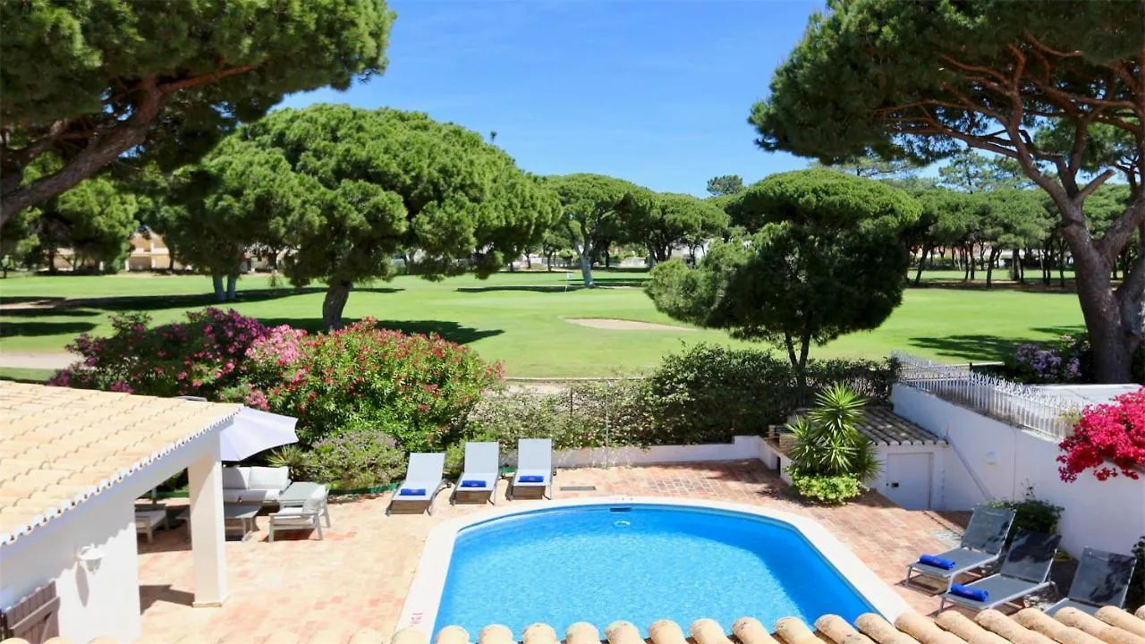 Holiday home Villa Lynx: Marina-Side Retreat for 8 Vilamoura